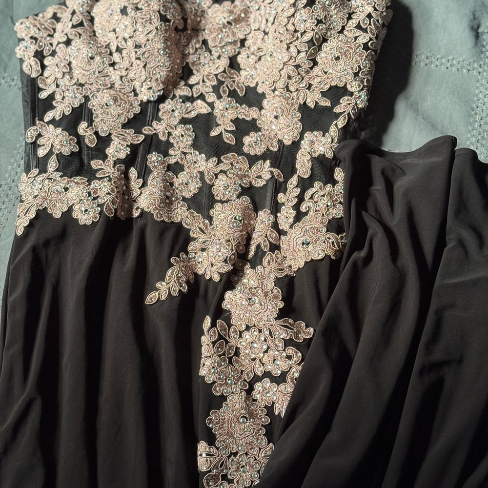 Blondie Nites Black and Cream Spaghetti Strap Gown